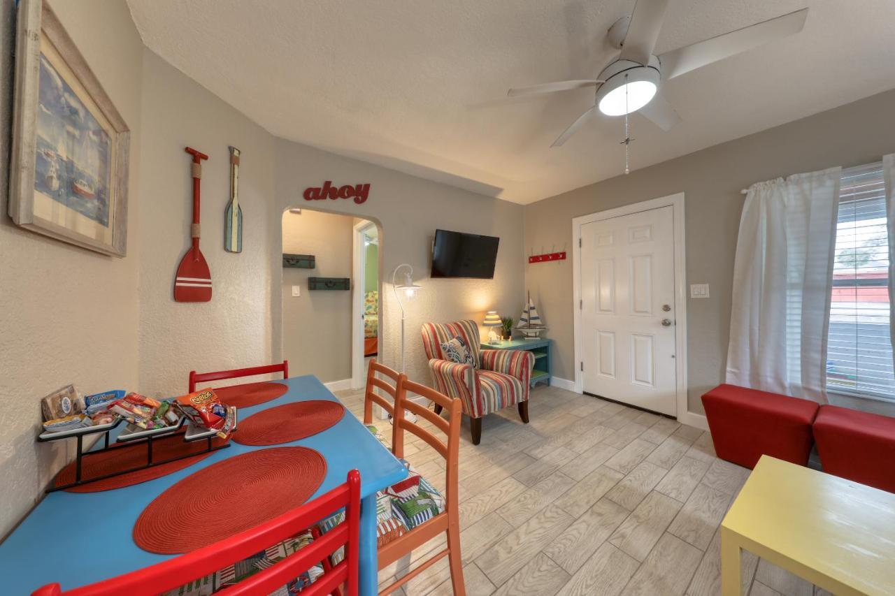 Beachtrail Lodging Apartment Clearwater Beach Bagian luar foto