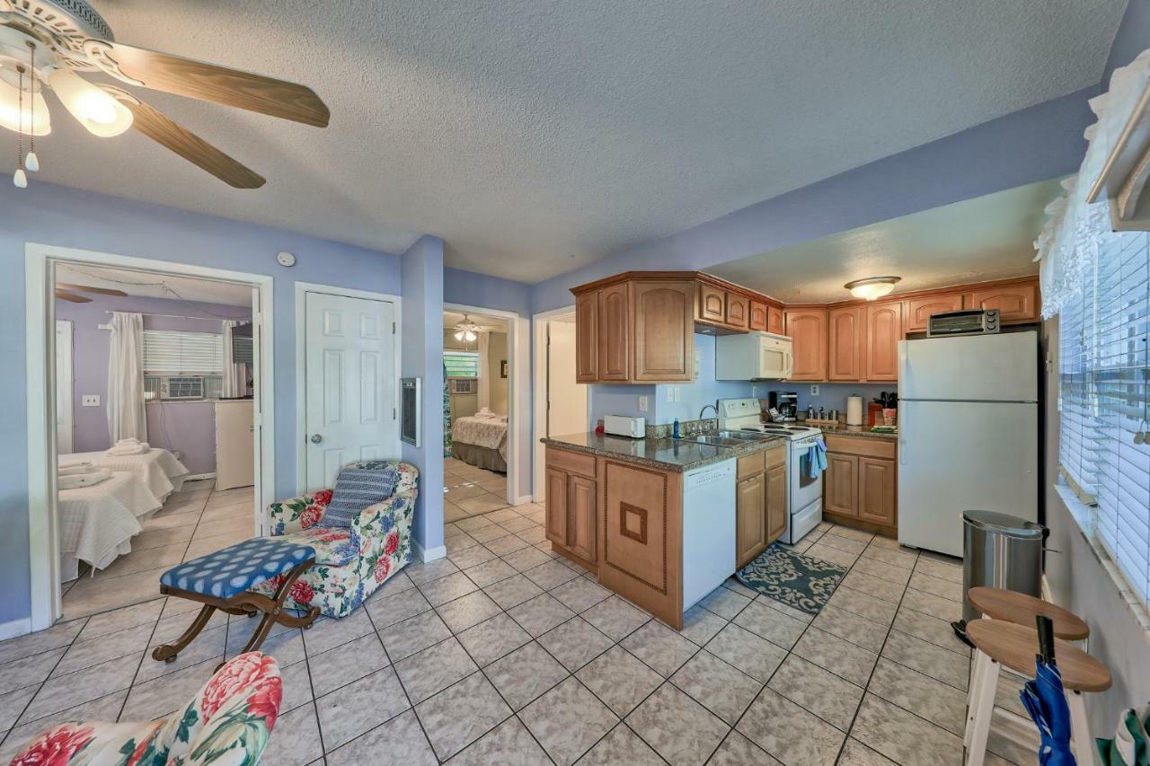 Beachtrail Lodging Apartment Clearwater Beach Bagian luar foto